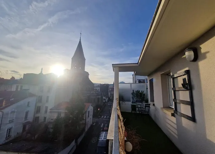 Les Terrasses Saint-joseph #parking#confort アパート *